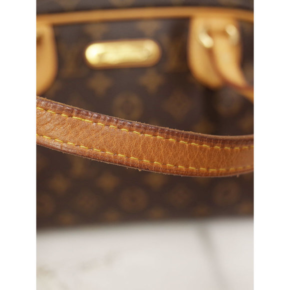 Louis Vuitton Monogram PM Montorgueil Handbag - Picture 8 of 8